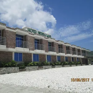 Hotel Sierra Mar